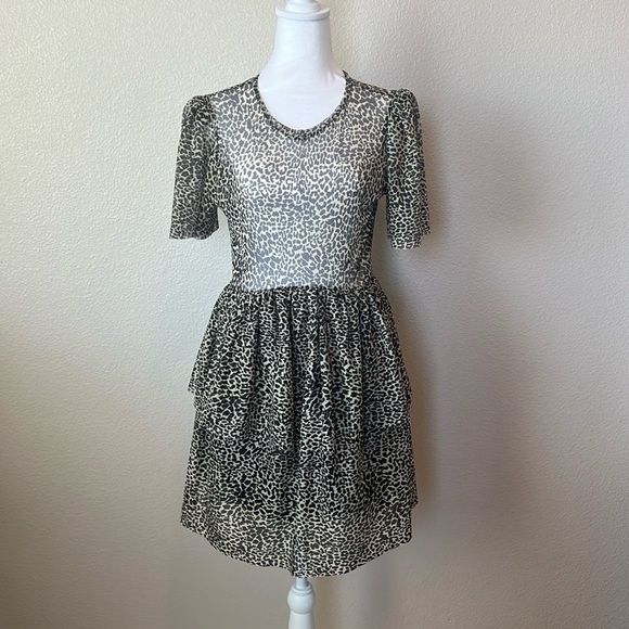 Zara leopard print tiered mini dress sheer bodice, short sleeves round neckline - Picture 1 of 11